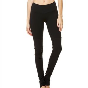 Alo Yoga Goddess Leggings